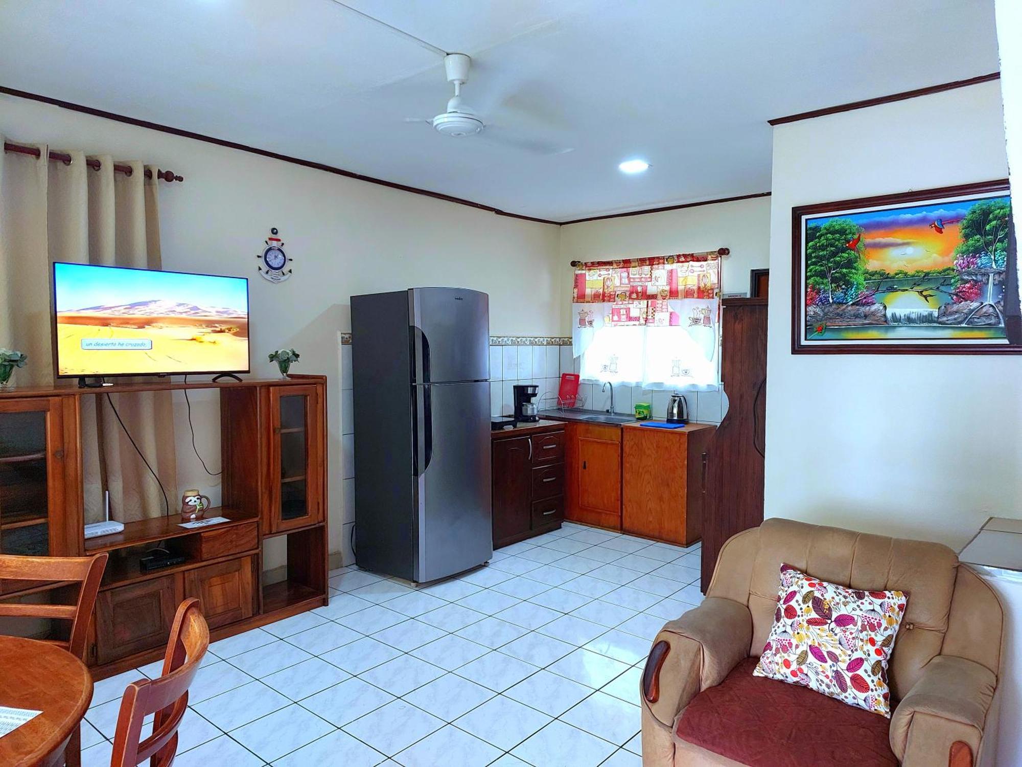 Casa Equipada En El Centro De Puntarenas Villa Exterior photo